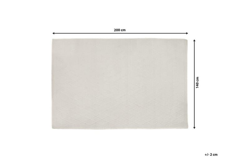 Erzin Matte 140x200 cm - Hvit - Tekstiler - Tepper & Matter