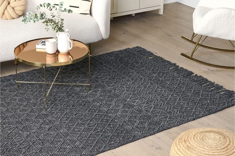 Alucra Ryeteppe 160x230 cm - Svart - Tekstiler - Tepper & Matter - Moderne tepper - Ryeteppe