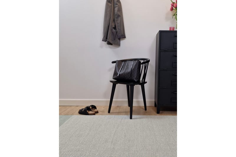 Alva Bomullsteppe 240x340 cm Rektangulær - Lysegrønn - Tekstiler - Tepper & Matter - Moderne tepper - Bomullstepper