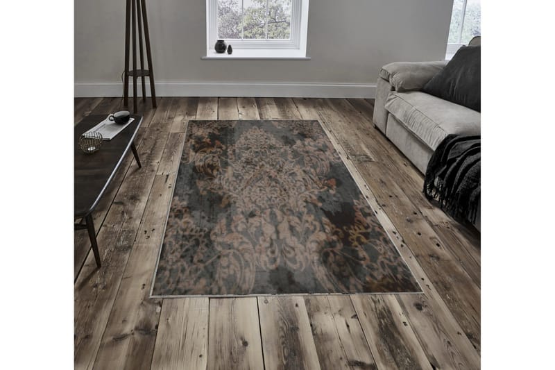 Matte Axton, Flerfarget