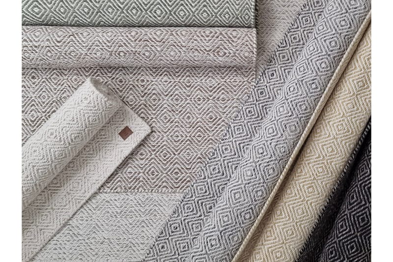 Gåsöga Ullteppe 240x340 cm Rektangulær - Beige - Tekstiler - Tepper & Matter - Moderne tepper - Ullteppe