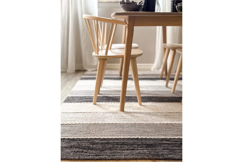 Garnteppe Båstad - 160x230 cm, Svart - Tekstiler - Tepper & Matter - Moderne tepper - Bomullstepper