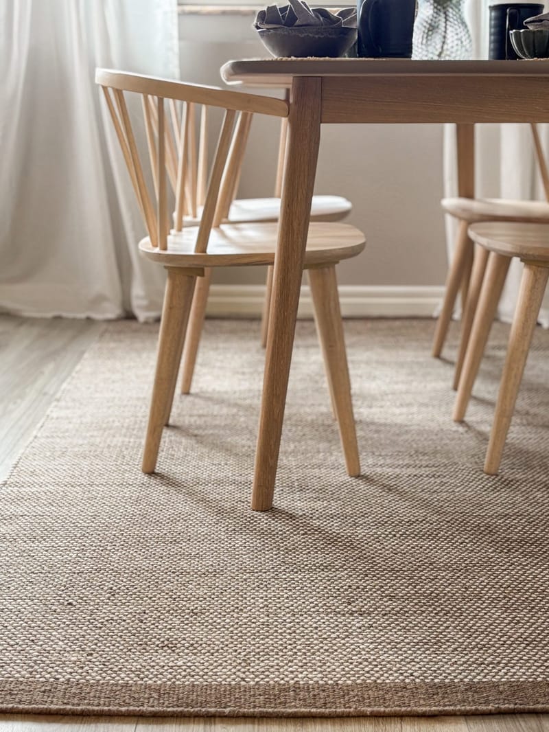 Håndvevd teppe KM Home Sandhamn 300x400 cm Mørk Lin - Mørk Lin - Tekstiler - Tepper & Matter - Moderne tepper - Ullteppe