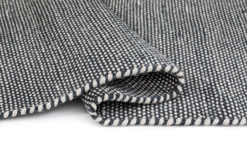 Håndvevd teppe KM Home Sandhamn Kvadrat 200x200 cm Indigoblå - Indigoblå - Tekstiler - Tepper & Matter - Moderne tepper - Ullteppe
