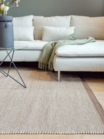 Håndvevd teppe KM Home Sandhamn Kvadrat 250x250 cm Mørk Lin - Mørk Lin - Tekstiler - Tepper & Matter - Moderne tepper - Ullteppe