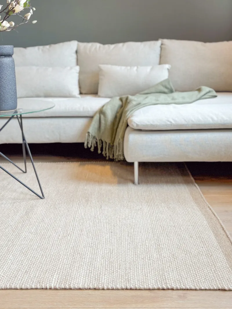 Håndvevd teppe KM Home Sandhamn Kvadrat 250x250 cm Natur - Natur - Tekstiler - Tepper & Matter - Moderne tepper - Ullteppe
