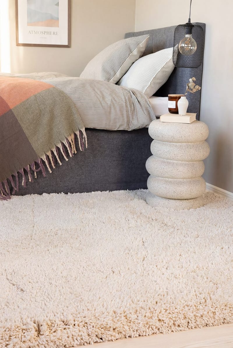 Håndvevd teppe KM Home Sorrento 240x340 Creme - Krem - Tekstiler - Tepper & Matter - Moderne tepper - Ryeteppe