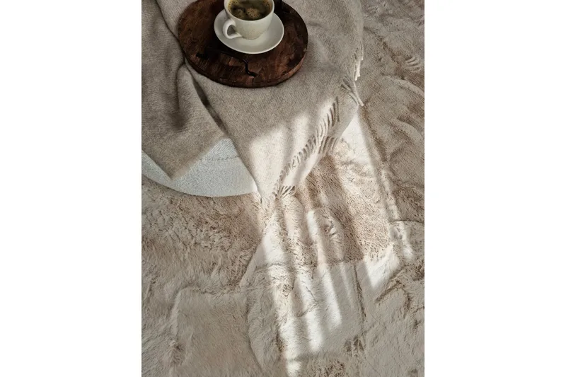 Heaven Deluxe Teppe 160x230 cm - Natur - Tekstiler - Tepper & Matter - Moderne tepper - Ryeteppe