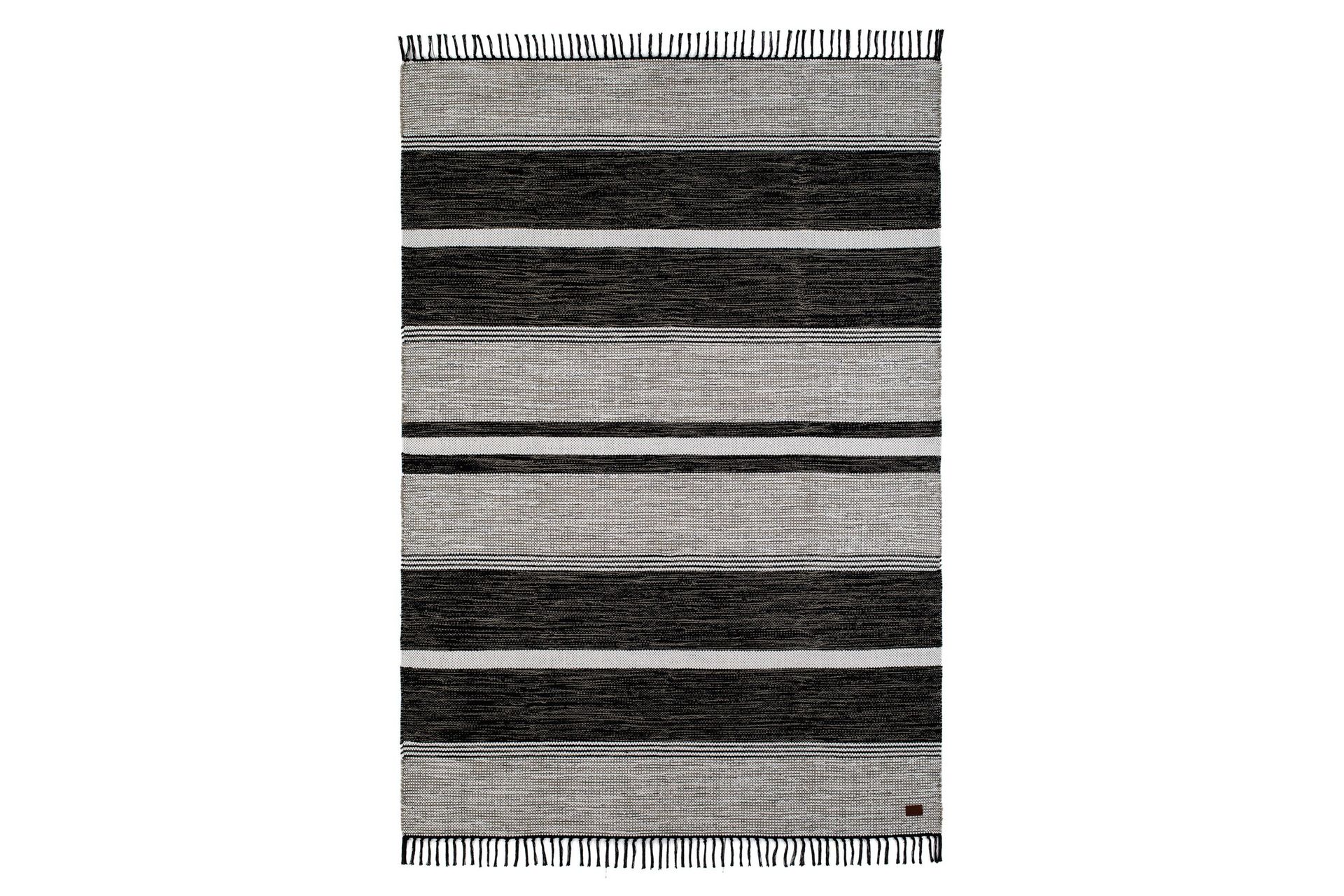 Matta KM Home Svart 135x195 cm -