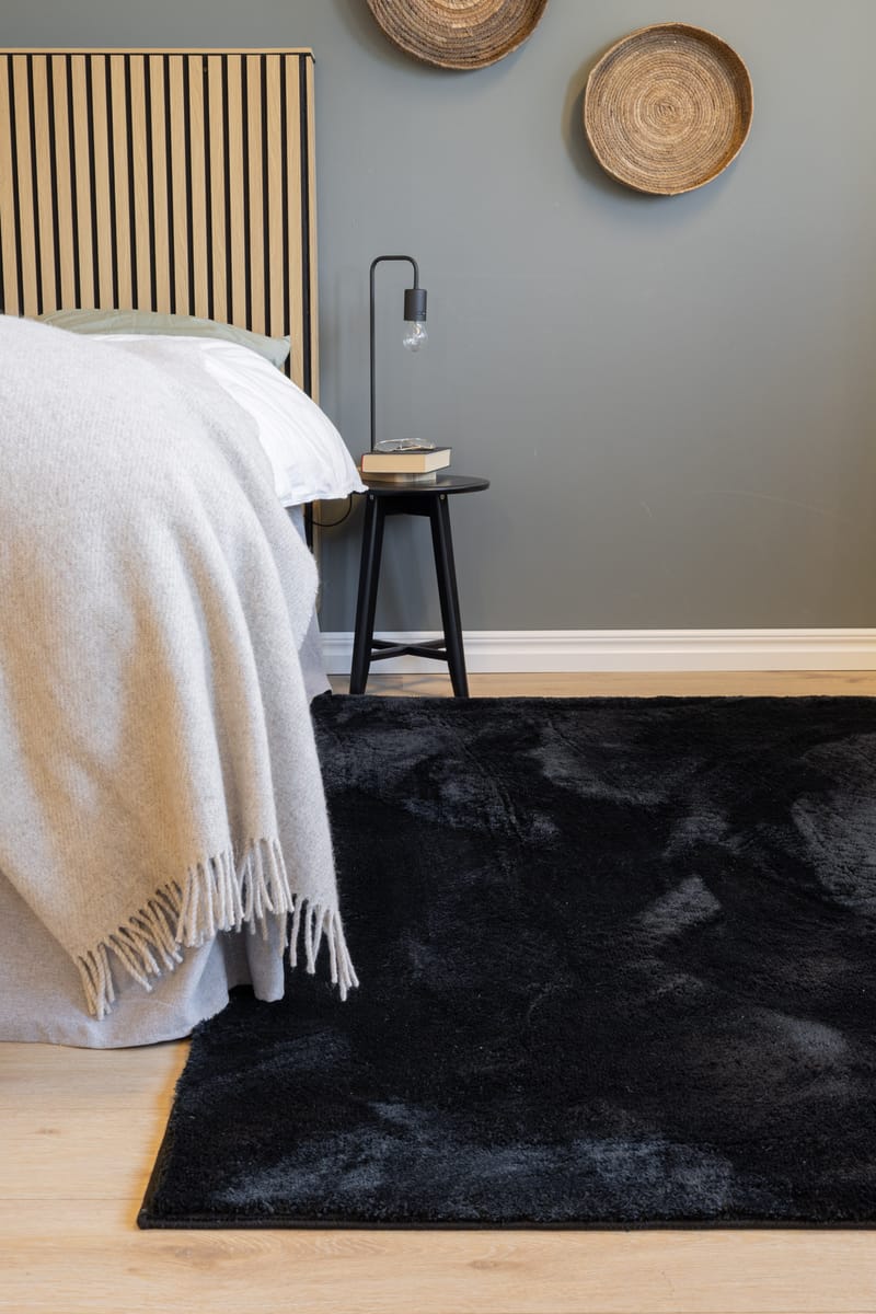 Cozy Ryeteppe 240x340 cm Rektangulær - Svart - Tekstiler - Tepper & Matter - Moderne tepper - Ryeteppe