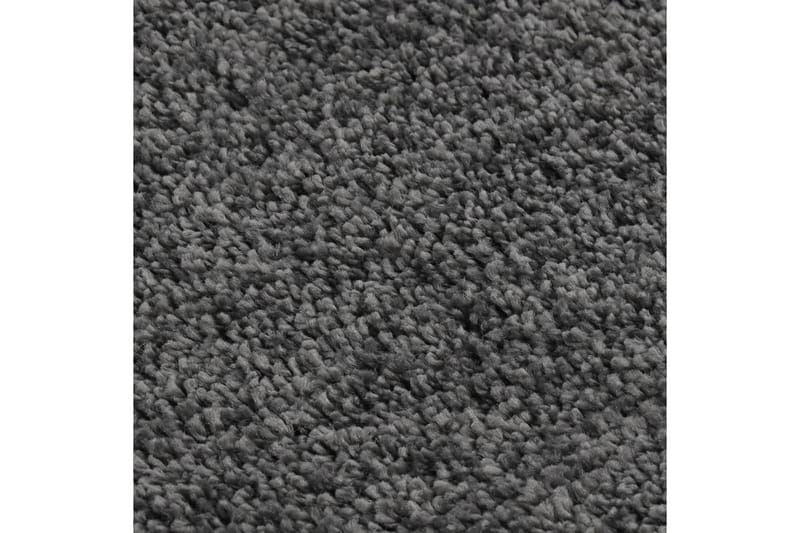 Flossteppe mørkegrå 80x150 cm sklisikkert - Grå - Ryeteppe