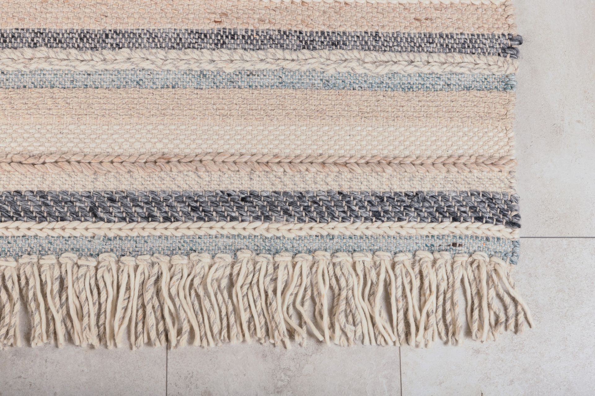 Gudha Ullmatte 200x300 cm - Beige/Blå - Tekstiler - Tepper & Matter - Moderne tepper - Ullteppe
