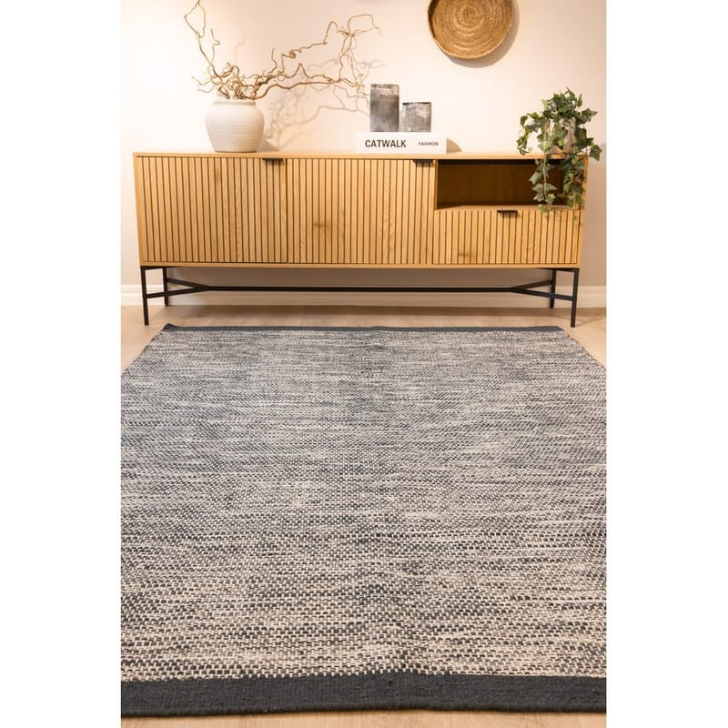 Ullteppe Torsby - 160x230 cm, Grafitt - Tekstiler - Tepper & Matter - Moderne tepper - Ullteppe