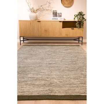 Ullteppe Torsby - 160x230 cm, Oliven grønn - Tekstiler - Tepper & Matter - Moderne tepper - Ullteppe