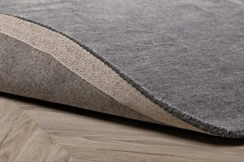 Ulla Matte Rund 200 cm - Mørkegrå - Tekstiler - Tepper & Matter - Moderne tepper - Ullteppe