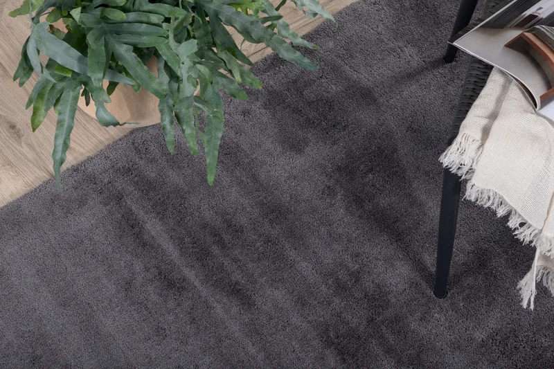 Undra Viskosematte 250x350 - Mørkegrå - Tekstiler - Tepper & Matter - Moderne tepper - Viskosematter