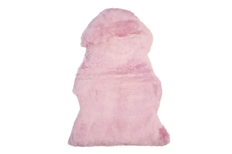 Butchee Saueskinn 65x110 cm - Rosa - Tekstiler - Tepper & Matter - Skinn & pelstepper