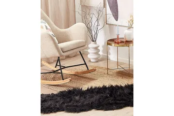 Mamungari Saueskinn 60x180 cm - Svart - Tekstiler - Tepper & Matter - Skinn & pelstepper