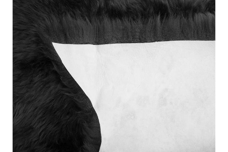 Uluru Saueskinn 55x90 cm - Svart - Tekstiler - Tepper & Matter - Skinn & pelstepper