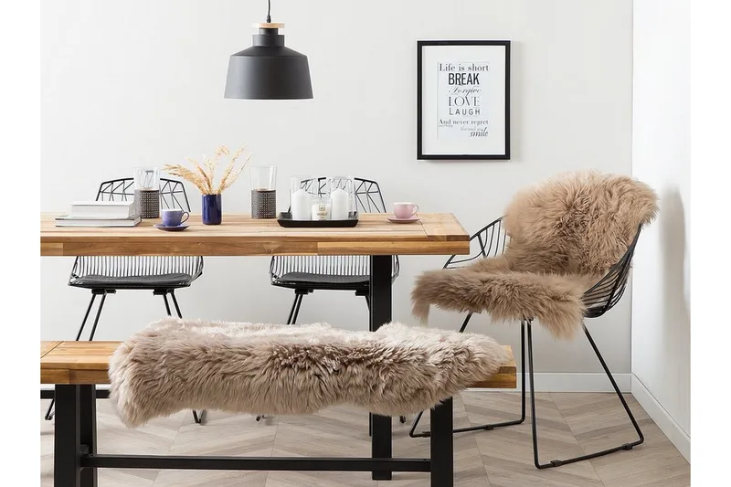 Uluru Saueskinn 65x110 cm - Brun - Tekstiler - Tepper & Matter - Skinn & pelstepper - Saueskinn