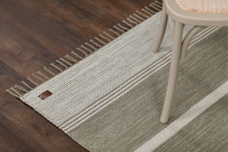 Vindö Matte 160x230 - Olivengrønn - Tekstiler - Tepper & Matter - Moderne tepper - Wiltontepper