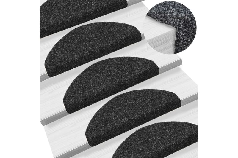 Selvklebende trappematter nålestempel 15 stk 65x21x4cm svart - Svart - Tekstiler - Tepper & Matter - Spesialmatte - Trappetepper