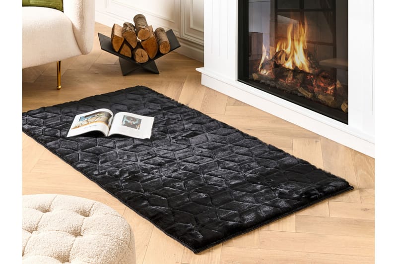 Thatta Skinnteppe 80x150 cm - Svart - Tekstiler - Tepper & Matter - Skinn & pelstepper