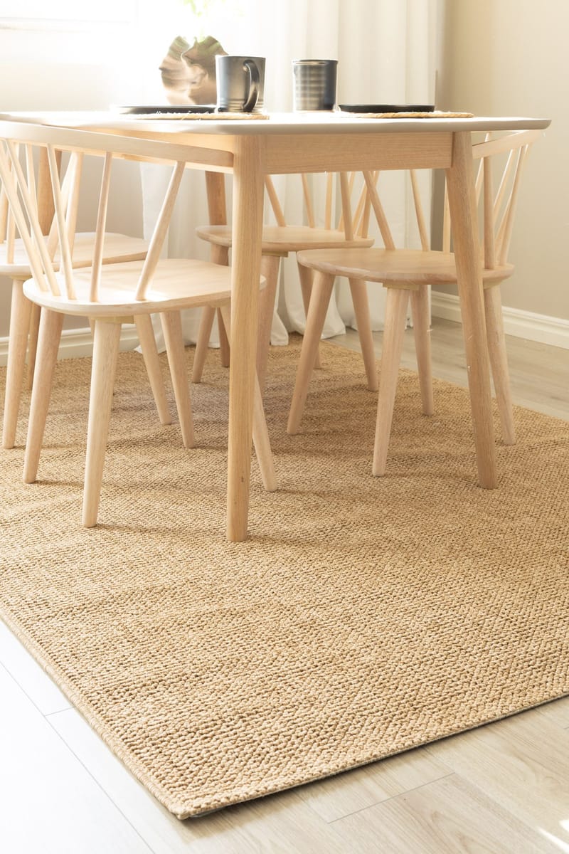 Maskinvevd teppe KM Home Capri Plain 160x230 cm Jute - jute - Tekstiler - Tepper & Matter - Utendørstepper