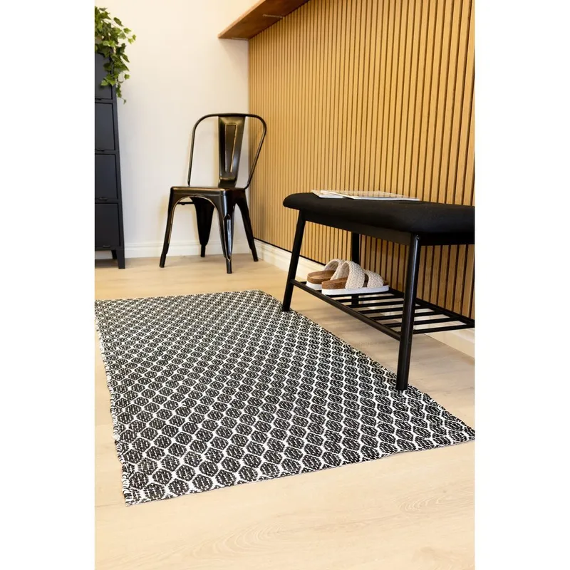 Plastteppe Hilma Link - 70x150 cm, Svart - Tekstiler - Tepper & Matter - Utendørstepper - Plasttepper