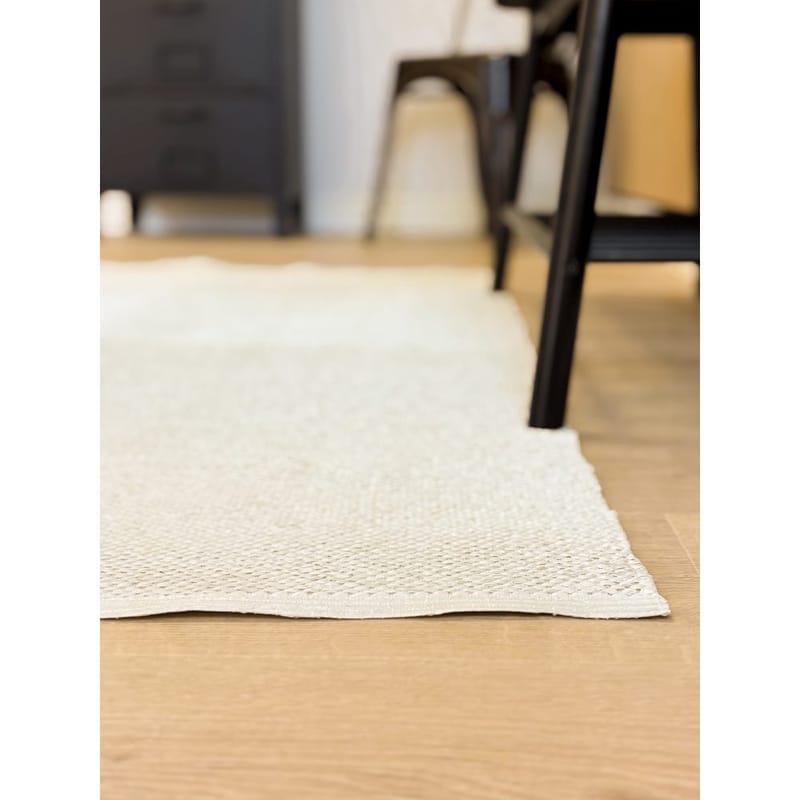 Plastteppe Hilma Plain - 70x150 cm, Hvit - Tekstiler - Tepper & Matter - Utendørstepper - Plasttepper