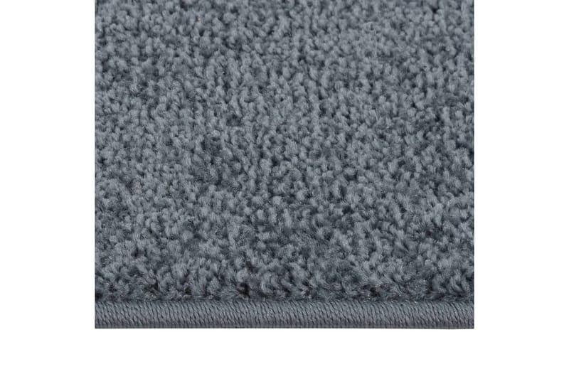 Teppe med kort luv 140x200 cm antrasitt - Antrasittgrå - Tekstiler - Tepper & Matter - Utendørstepper - Plasttepper