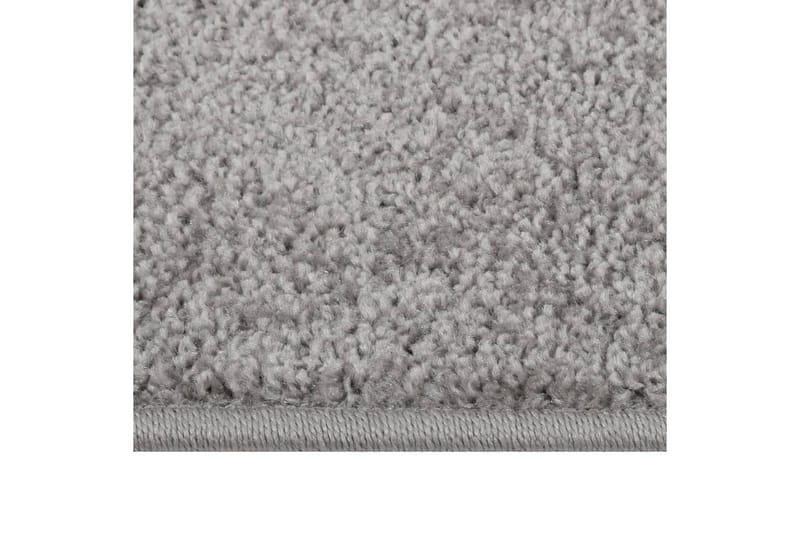 Teppe med kort luv 80x150 cm grå - Grå - Tekstiler - Tepper & Matter - Utendørstepper - Plasttepper