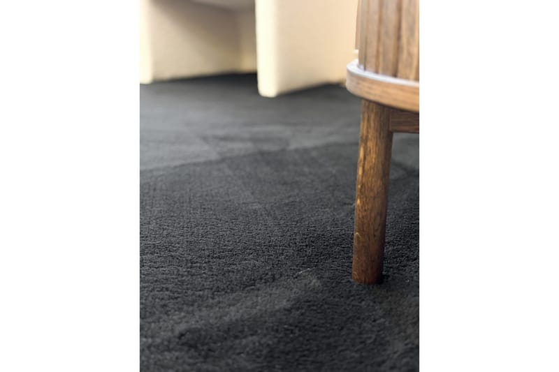 Vaskbart teppe Soft Shape - 160x230 cm, Svart - Tekstiler - Tepper & Matter - Flatvevde tepper