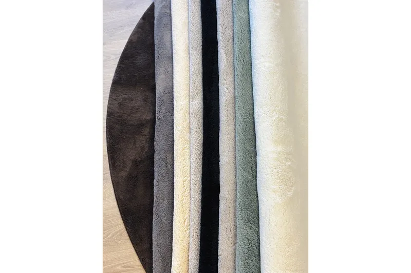 Vaskbart teppe Soft Shape - 240x340 cm, Grønn - Tekstiler - Tepper & Matter - Flatvevde tepper